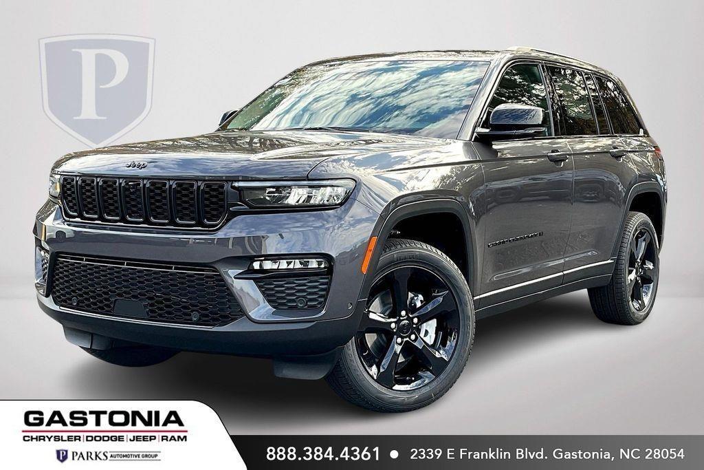 new 2024 Jeep Grand Cherokee car, priced at $44,735