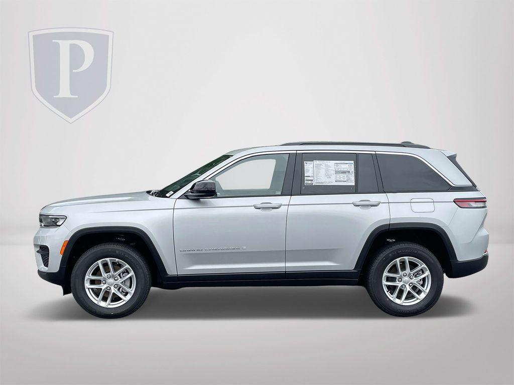 new 2025 Jeep Grand Cherokee car, priced at $34,995