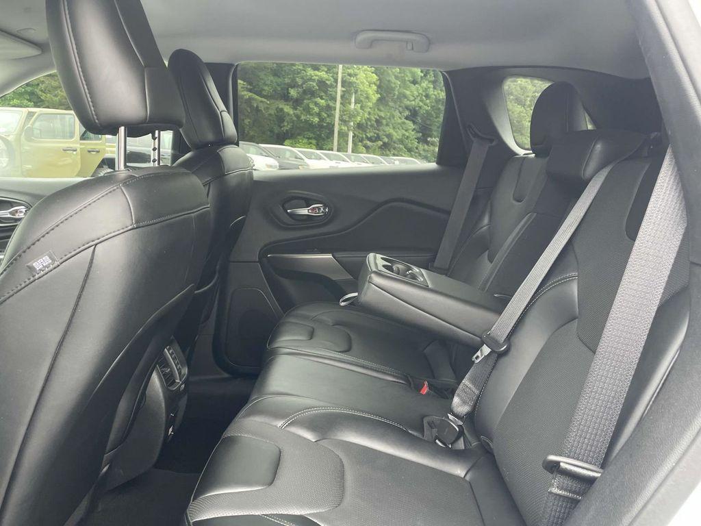 used 2022 Jeep Cherokee car, priced at $23,500