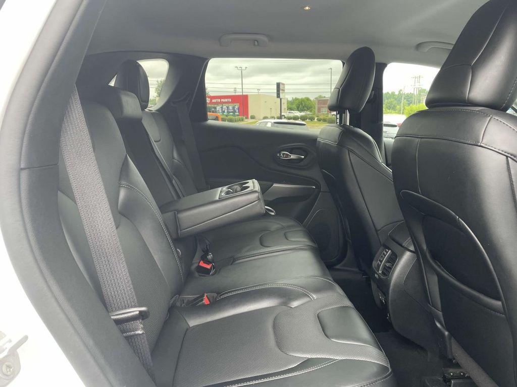 used 2022 Jeep Cherokee car, priced at $23,500