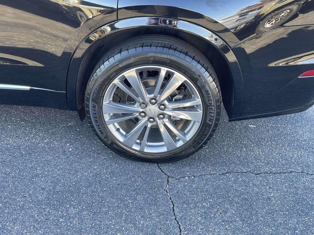 used 2023 Cadillac XT6 car, priced at $37,899