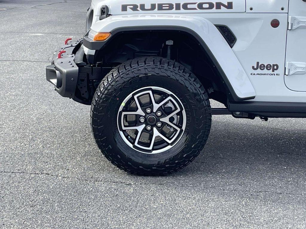 new 2025 Jeep Gladiator car, priced at $54,320