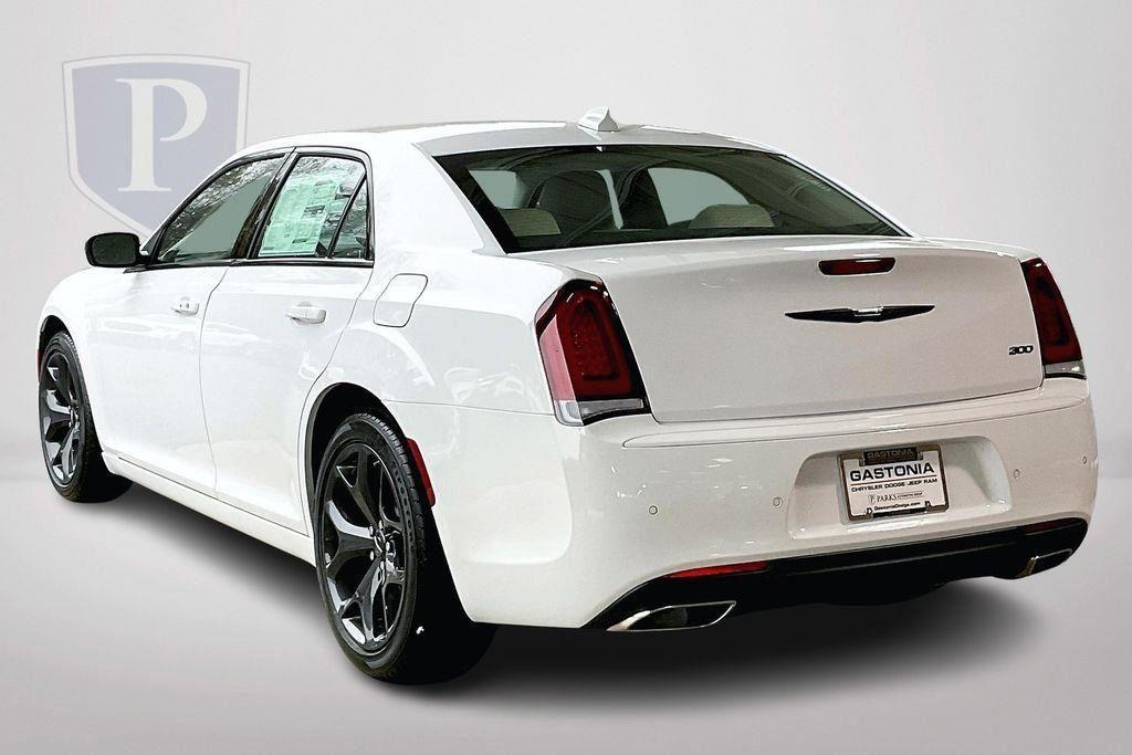 new 2023 Chrysler 300 car, priced at $31,995