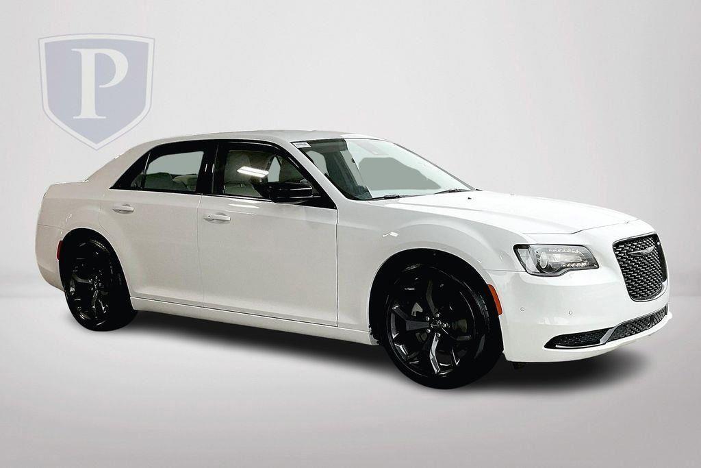 new 2023 Chrysler 300 car, priced at $31,995