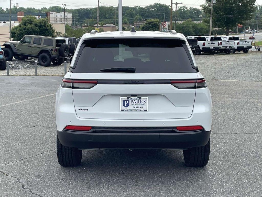 new 2025 Jeep Grand Cherokee L car, priced at $46,995