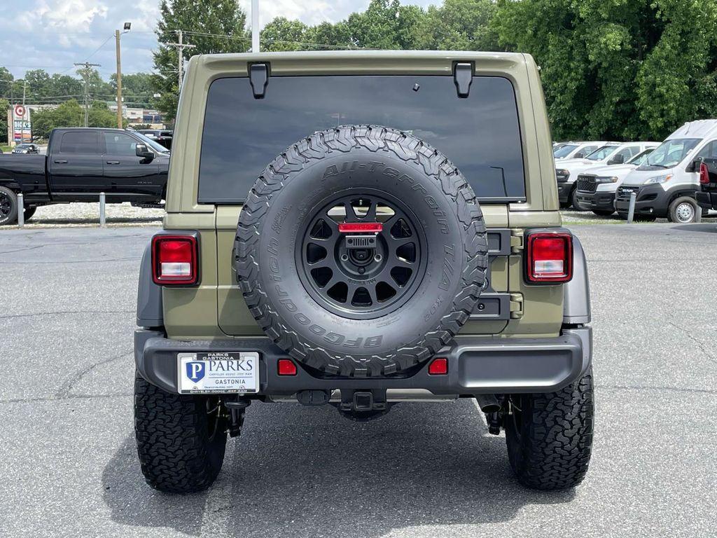 new 2025 Jeep Wrangler car, priced at $61,772