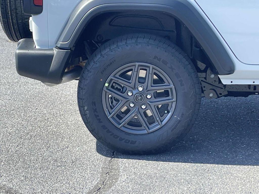 new 2025 Jeep Wrangler car, priced at $42,995