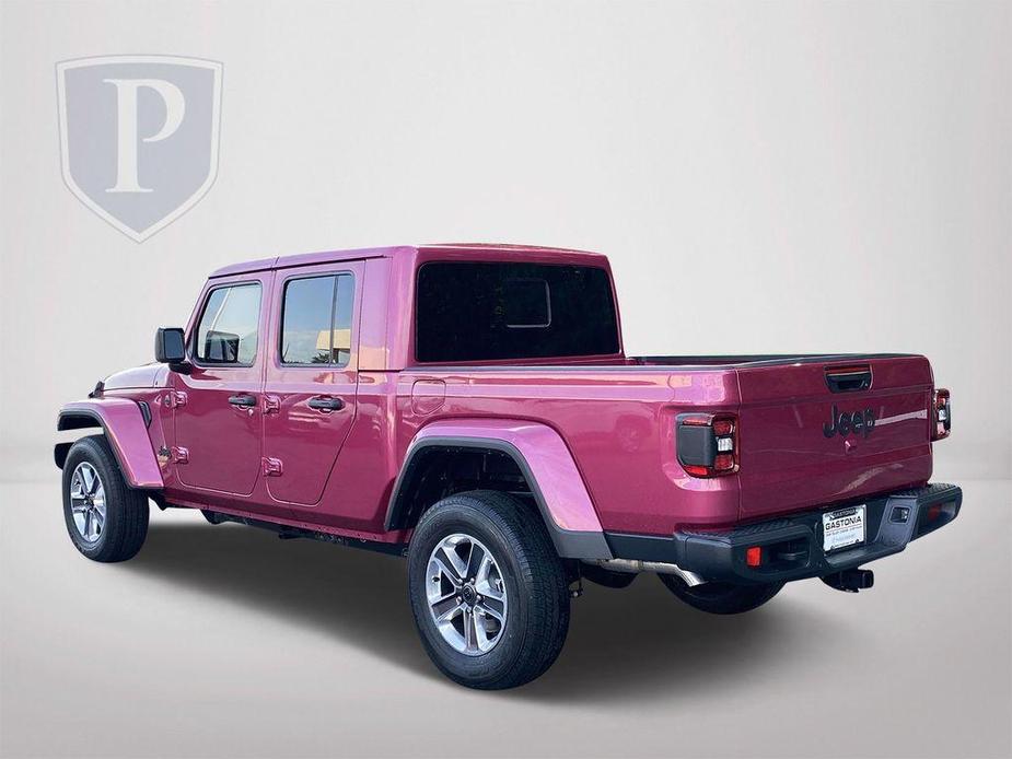 new 2024 Jeep Gladiator car, priced at $48,285