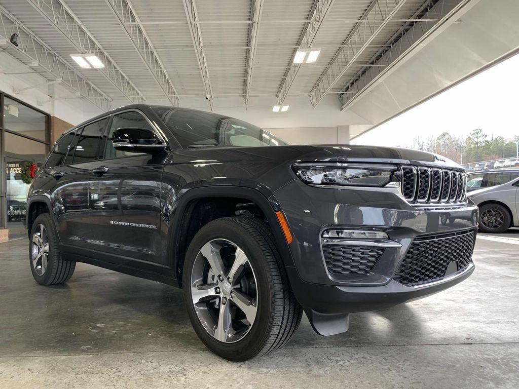 new 2024 Jeep Grand Cherokee 4xe car, priced at $55,605