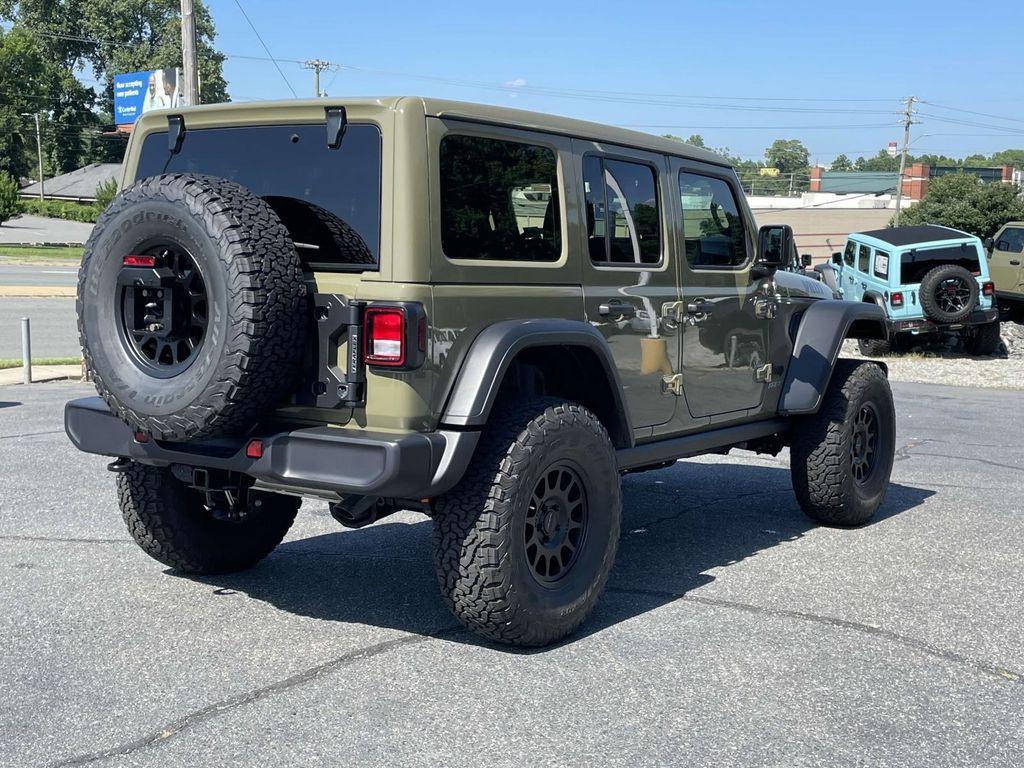 new 2025 Jeep Wrangler car, priced at $65,192