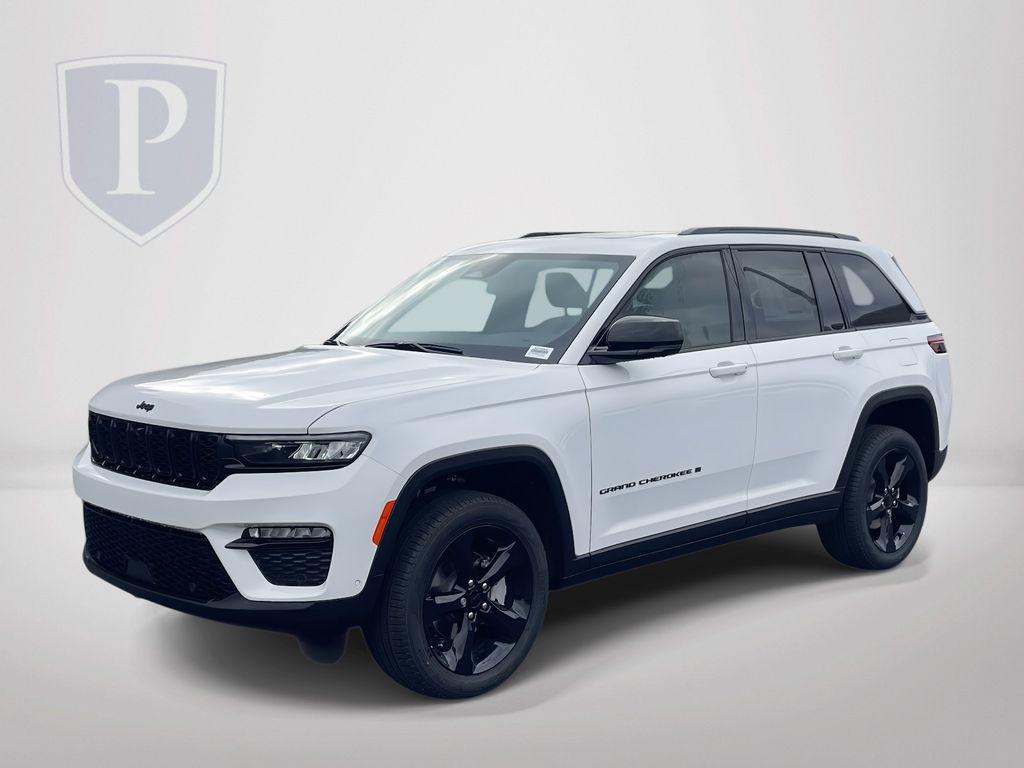 new 2025 Jeep Grand Cherokee car, priced at $45,815
