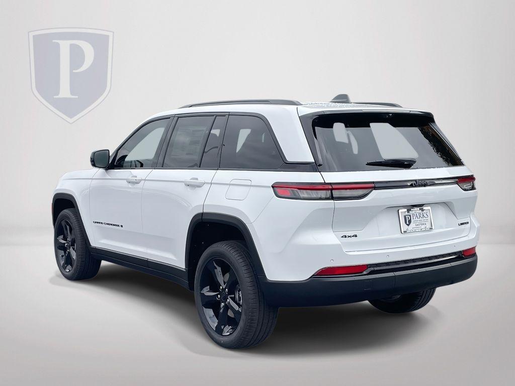 new 2025 Jeep Grand Cherokee car, priced at $45,815