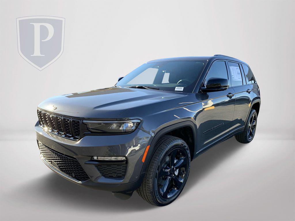 new 2025 Jeep Grand Cherokee car, priced at $50,960