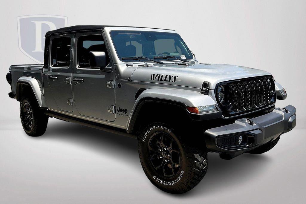 new 2024 Jeep Gladiator car, priced at $40,800