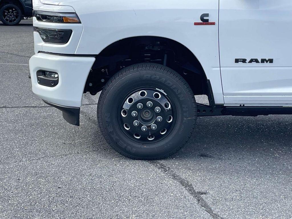 new 2025 Ram 3500 car, priced at $87,520