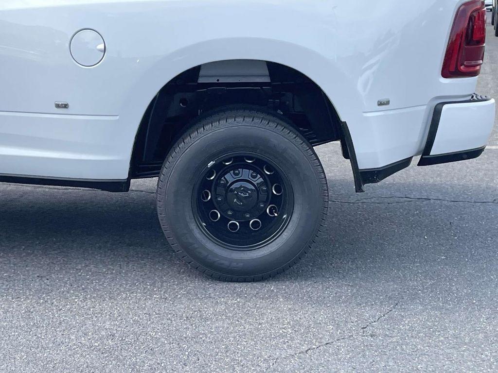 new 2025 Ram 3500 car, priced at $87,520