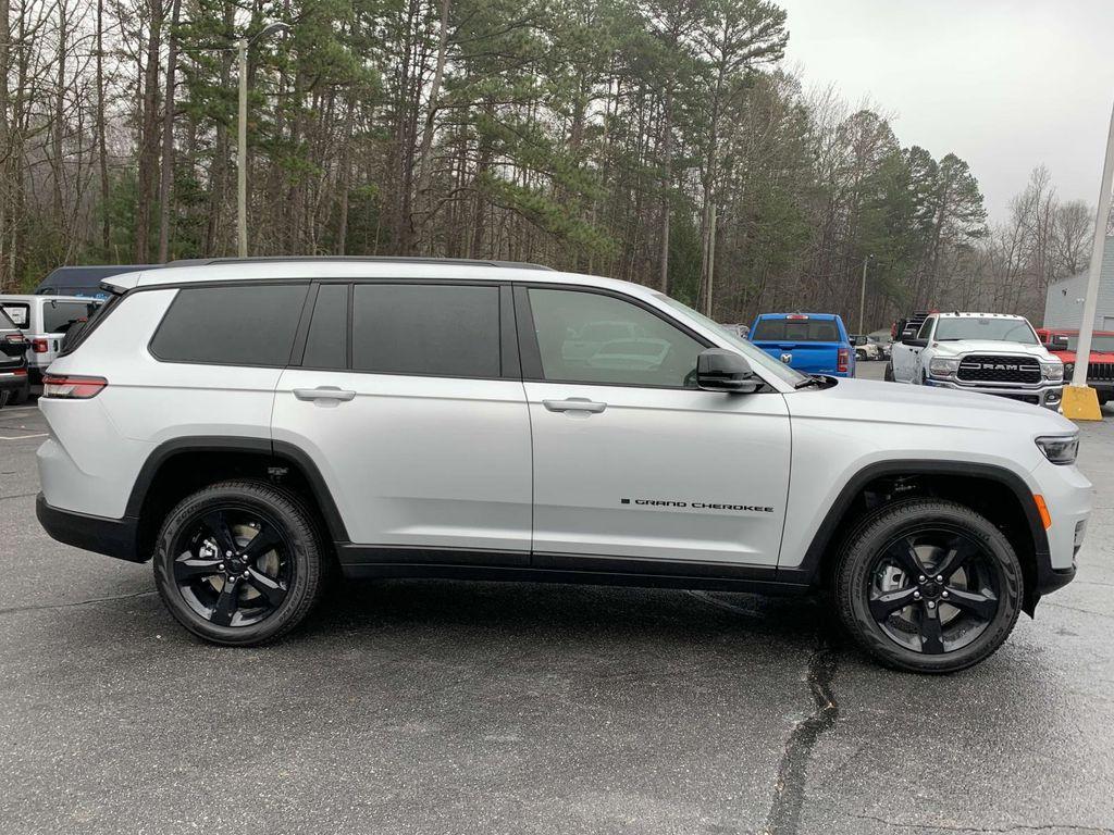 new 2025 Jeep Grand Cherokee L car, priced at $50,135