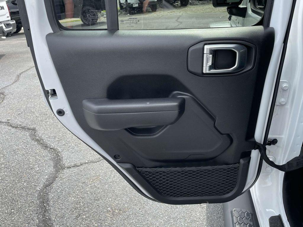 used 2021 Jeep Wrangler Unlimited car, priced at $32,000