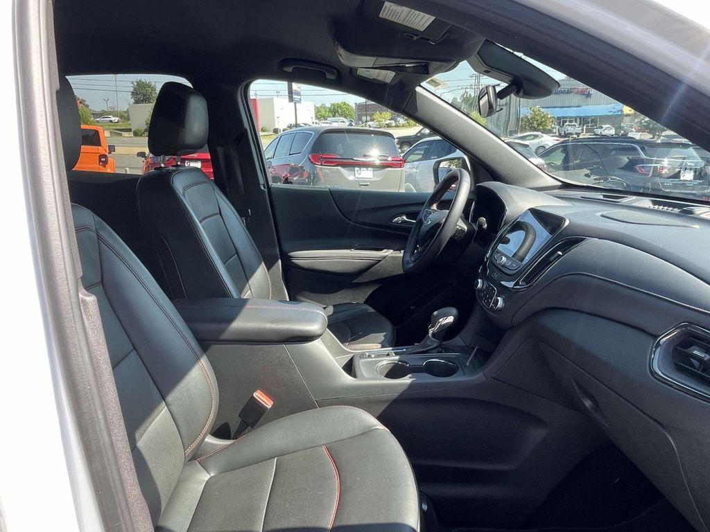 used 2023 Chevrolet Equinox car, priced at $25,734