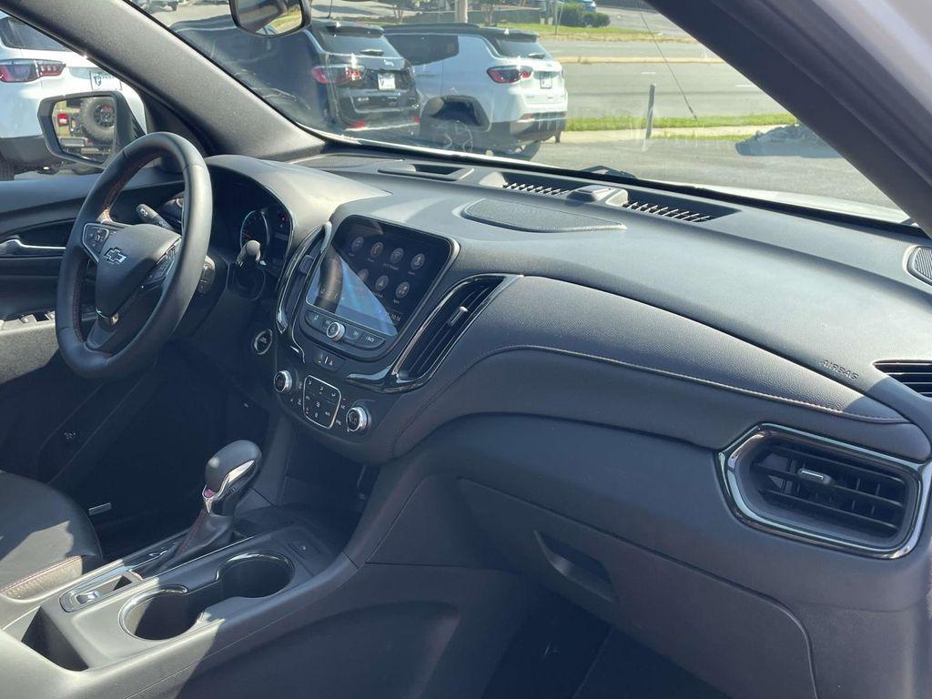 used 2023 Chevrolet Equinox car, priced at $25,734