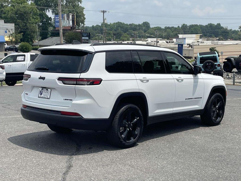new 2025 Jeep Grand Cherokee L car, priced at $44,995