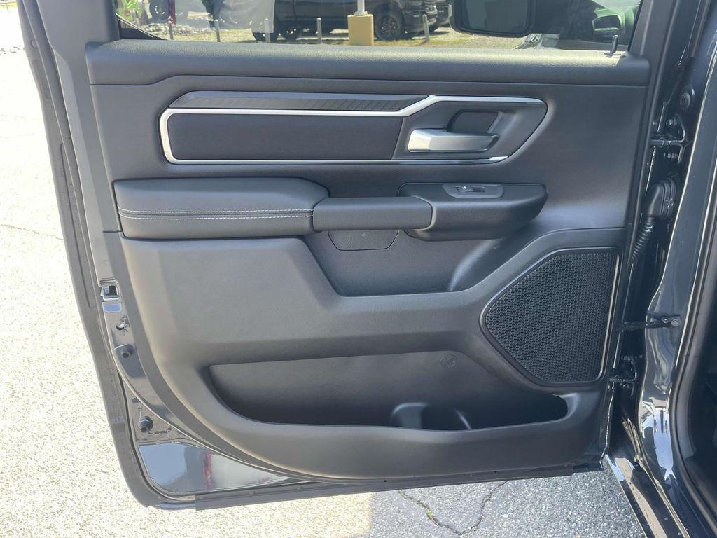 new 2025 Ram 1500 car, priced at $51,995