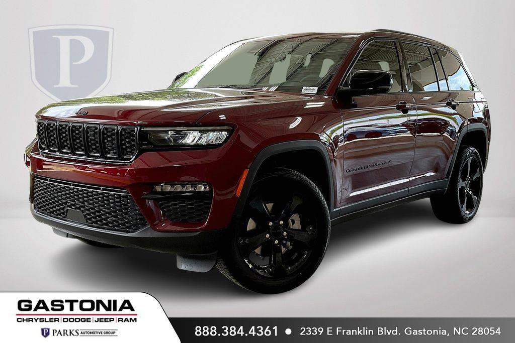 new 2024 Jeep Grand Cherokee car, priced at $43,385