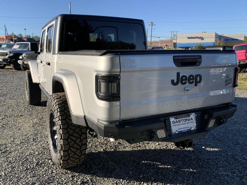 new 2024 Jeep Gladiator car, priced at $69,995