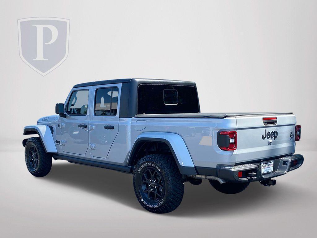 new 2024 Jeep Gladiator car, priced at $53,710