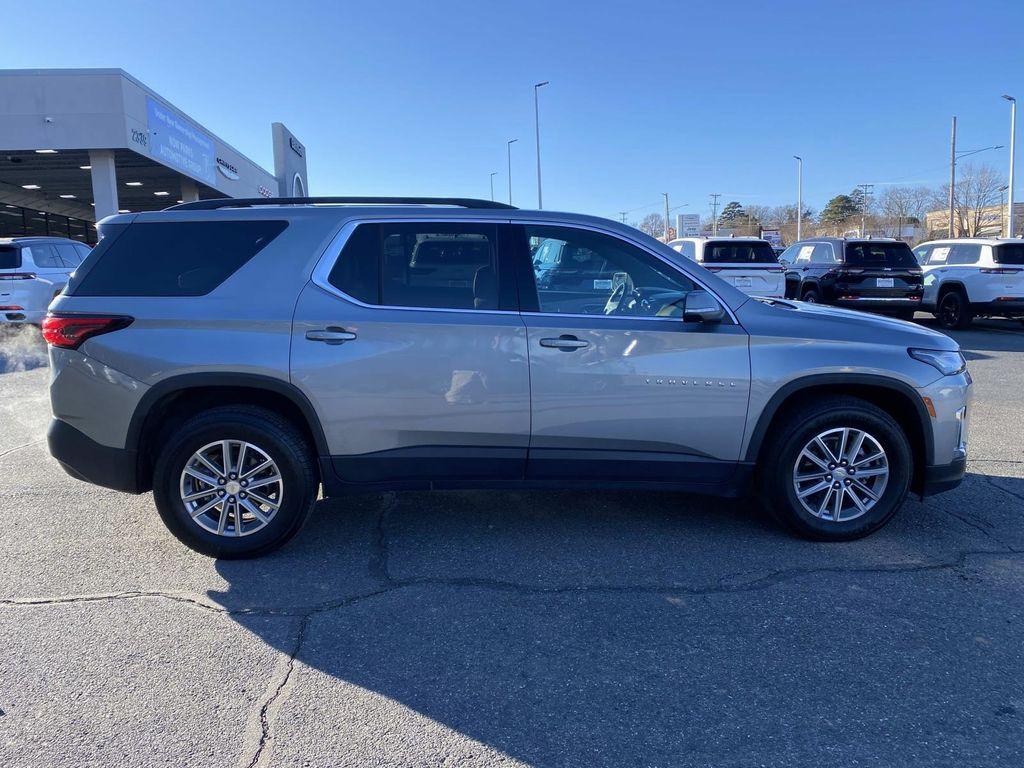 used 2023 Chevrolet Traverse car, priced at $28,934