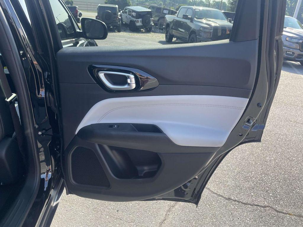 new 2025 Jeep Compass car, priced at $30,835