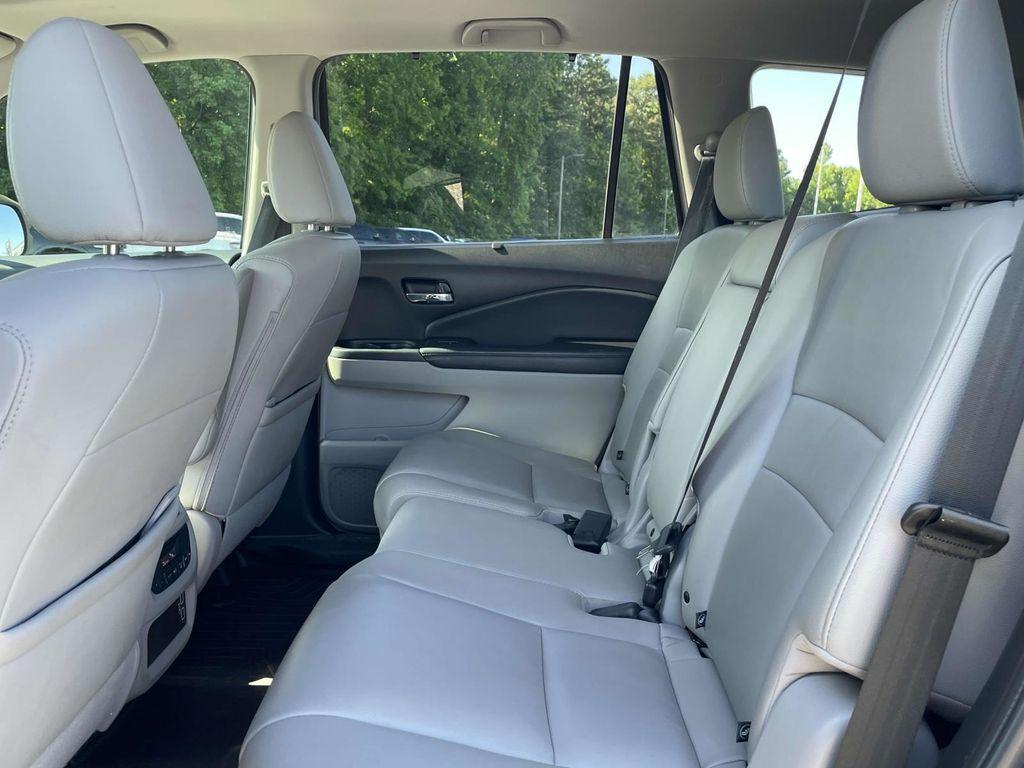 used 2020 Honda Pilot car, priced at $21,000