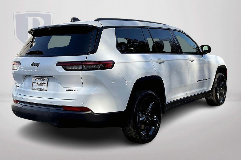 new 2024 Jeep Grand Cherokee L car, priced at $50,585