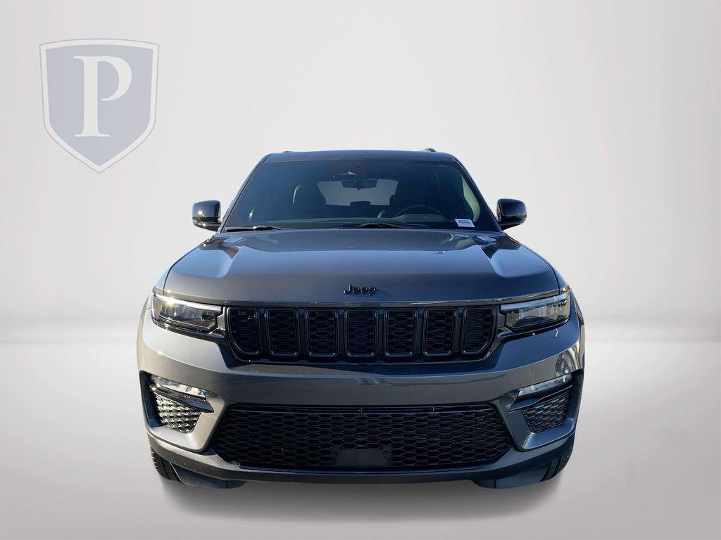 new 2025 Jeep Grand Cherokee car, priced at $46,035