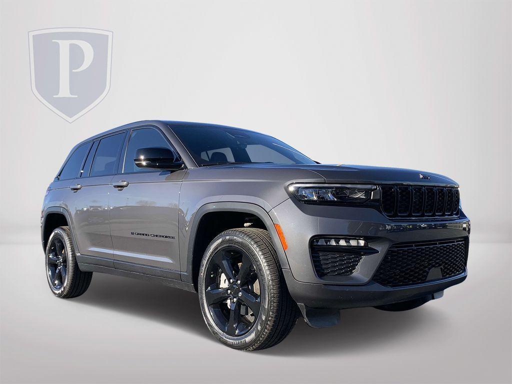 new 2025 Jeep Grand Cherokee car, priced at $46,035