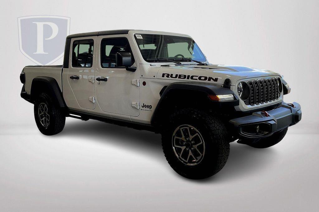 new 2024 Jeep Gladiator car, priced at $51,470