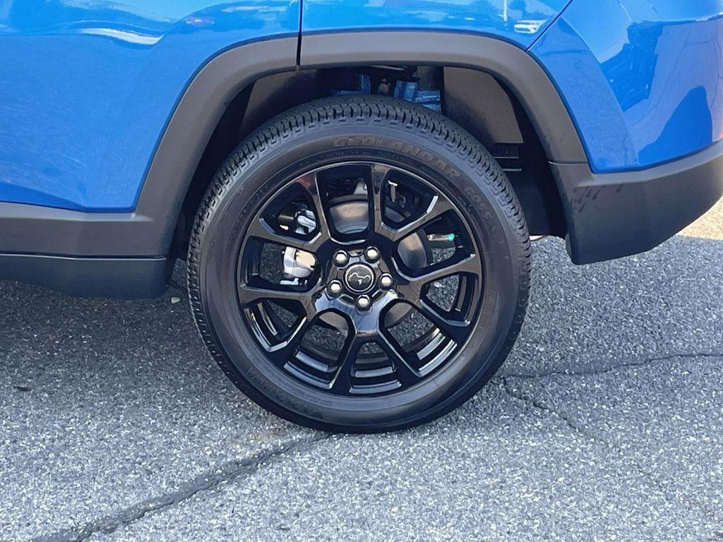 new 2025 Jeep Compass car, priced at $25,855