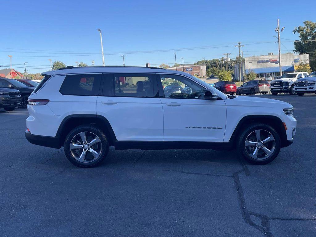 used 2021 Jeep Grand Cherokee L car, priced at $28,698