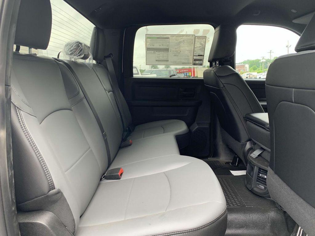 new 2025 Ram 2500 car