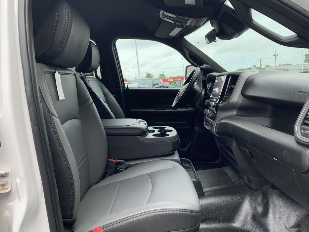 new 2025 Ram 2500 car