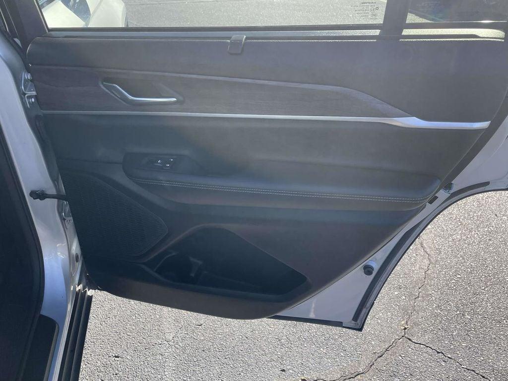 used 2024 Jeep Grand Cherokee L car, priced at $30,500