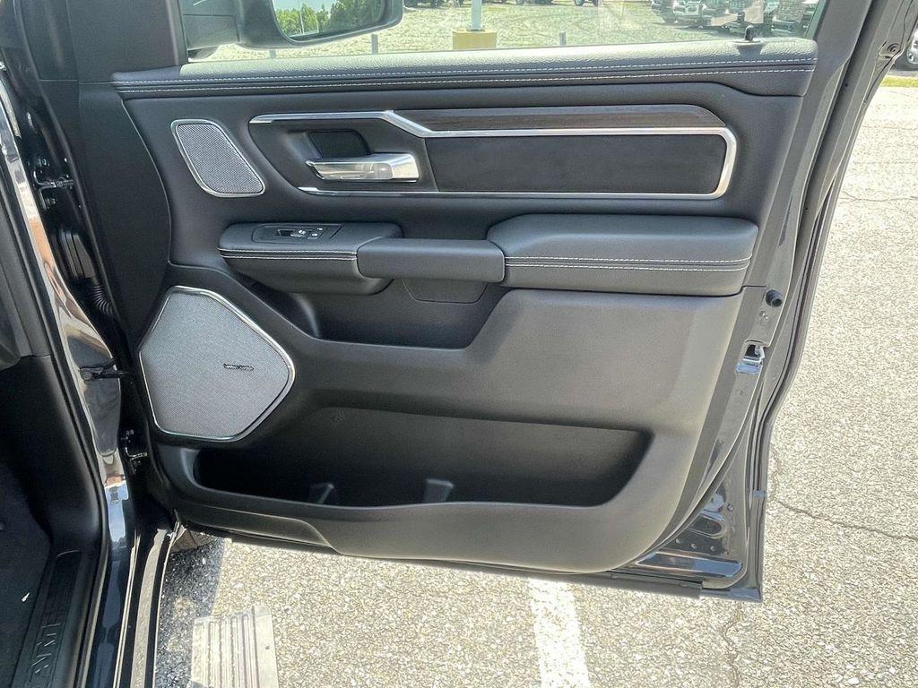 new 2025 Ram 1500 car, priced at $57,995