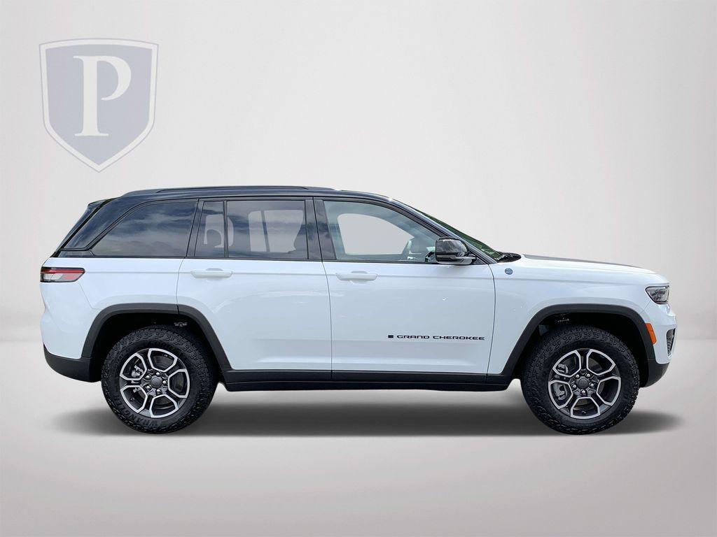 new 2024 Jeep Grand Cherokee 4xe car, priced at $58,080