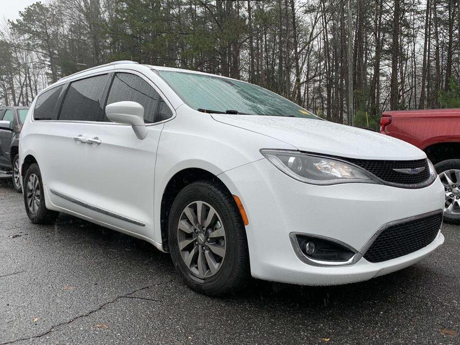 used 2020 Chrysler Pacifica car, priced at $22,798