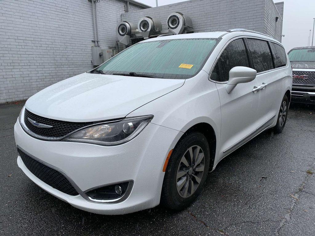 used 2020 Chrysler Pacifica car, priced at $22,798