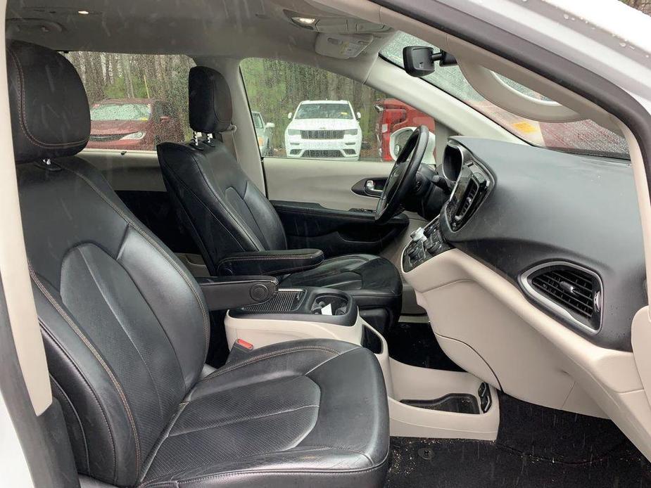 used 2020 Chrysler Pacifica car, priced at $22,798