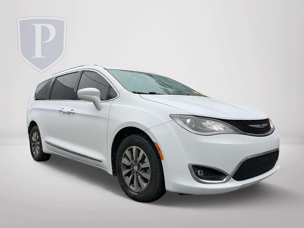 used 2020 Chrysler Pacifica car, priced at $22,798