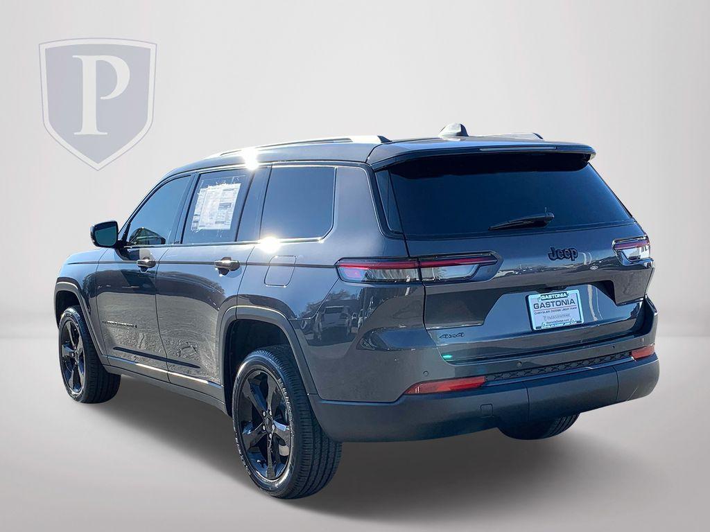 new 2025 Jeep Grand Cherokee L car, priced at $43,925