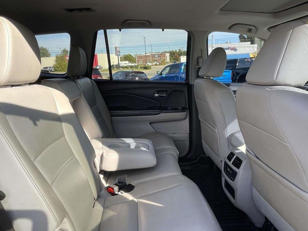 used 2021 Honda Pilot car, priced at $25,921