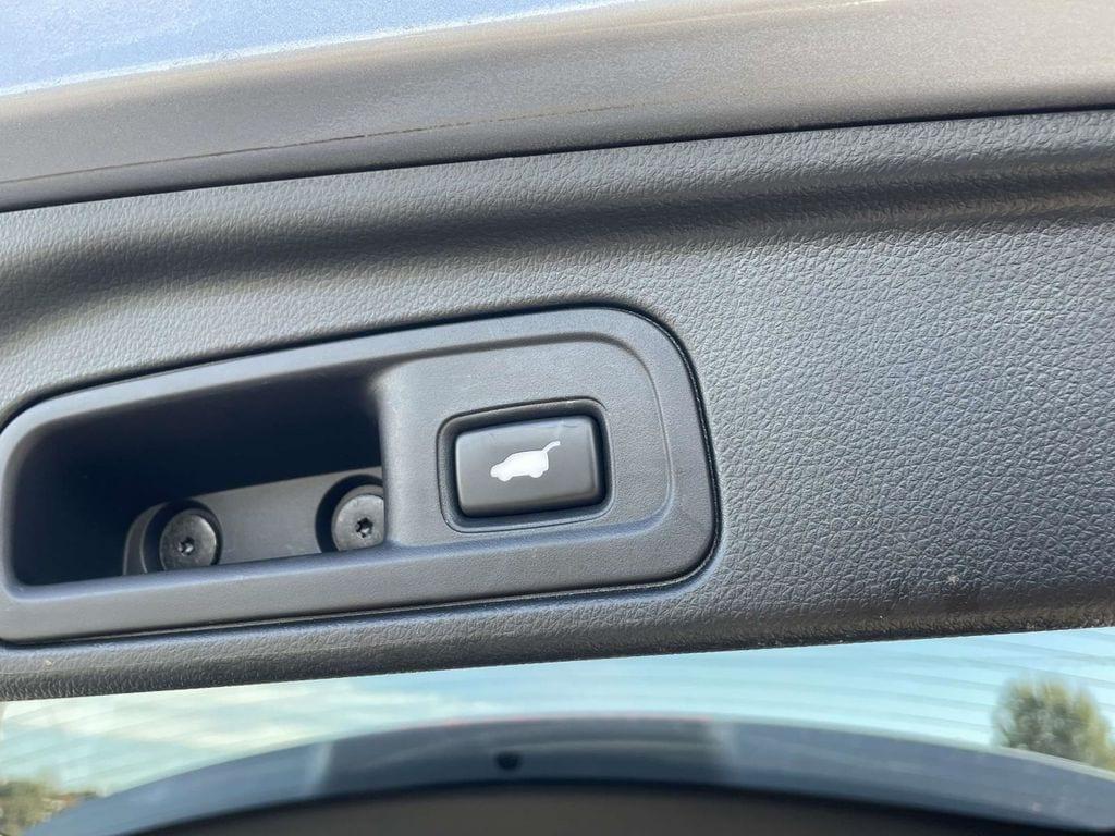 used 2021 Honda Pilot car, priced at $25,921